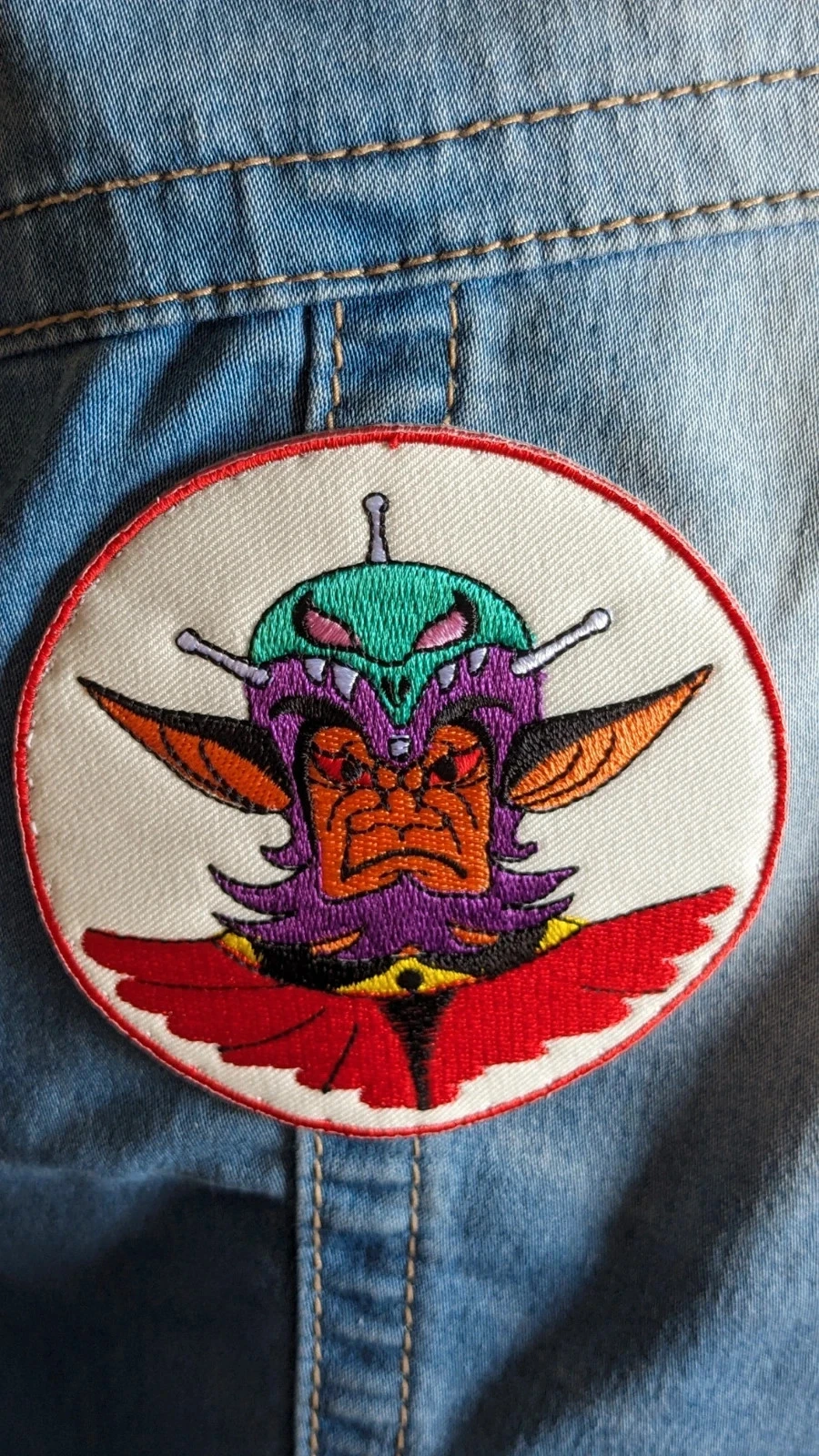 Chaqueta de mezclilla bordada "Goldorak ¡Vamos!" – photo 9